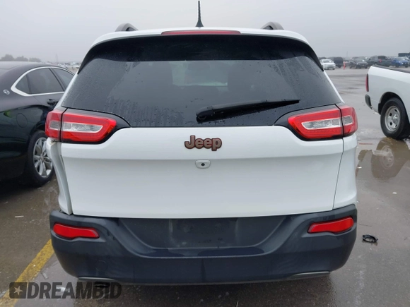 2017 Jeep Cherokee Latitude with VIN 1C4PJLCB5HW571941, listed as a IAAI auction lot 41156440 with 135,862 mi miles and . Bid and sale history available at DreamBid. Image 16.