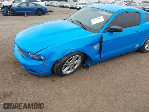2010 Ford Mustang V6 with VIN 1ZVBP8AN9A5157640, listed as a IAAI auction lot 41873148 with 147,969 mi miles and . Bid and sale history available at carsss.com. Image 6.
