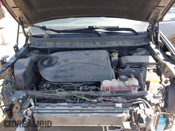 2019 Jeep Cherokee Limited with VIN 1C4PJMDX7KD460830, listed as a IAAI auction lot 41987186 with 118,202 mi miles and . Bid and sale history available at DreamBid. Image 10.