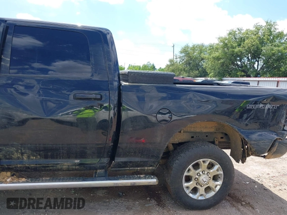 2023 Ram 2500 Laramie с VIN 3C6UR5FL2PG567670, выставлен на аукционе IAAI как лот 42231743 с пробегом 108 957 миль миль и . История ставок и продаж доступна на DreamBid. Изображение 18.