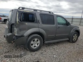 2006 Nissan Pathfinder SE with VIN 5N1AR18W76C671614, listed as a Copart auction lot 61394934 with 237,221 mi miles and Salvage Title. Bid and sale history available at carsss.com. Image 3.