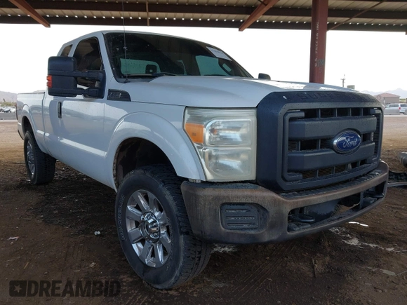 2013 Ford F-250 XL with VIN 1FT7X2B60DEB79253, listed as a IAAI auction lot 41694929 with 226,414 mi miles and . Bid and sale history available at DreamBid. Image 1.
