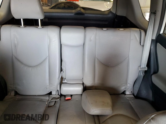 2012 Toyota RAV4 Limited z VIN 2T3DF4DVXCW178365, wystawiony jako Copart lot #45533635 z przebiegiem 183 848 mil mil oraz Nie do naprawy • Non repairable. Historia ofert i sprzedaży dostępna na DreamBid. Obrazek 10.