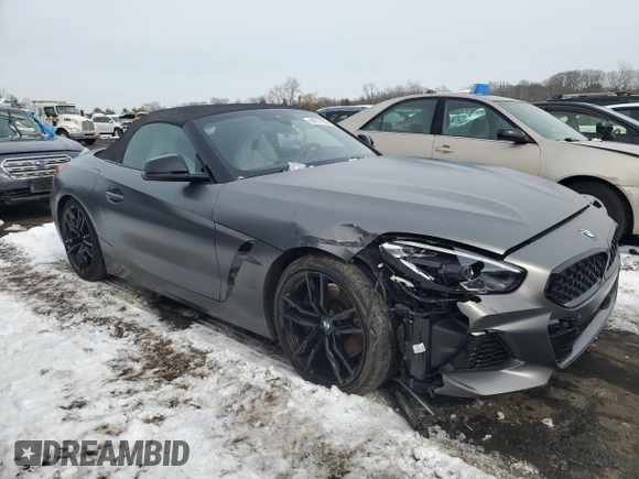 2021 BMW Z4 sDriveM40i с VIN WBAHF9C08MWX37657, выставлен на аукционе Copart как лот 44117355 с пробегом Не указан миль и Списание • Salvage title. История ставок и продаж доступна на DreamBid. Изображение 4.
