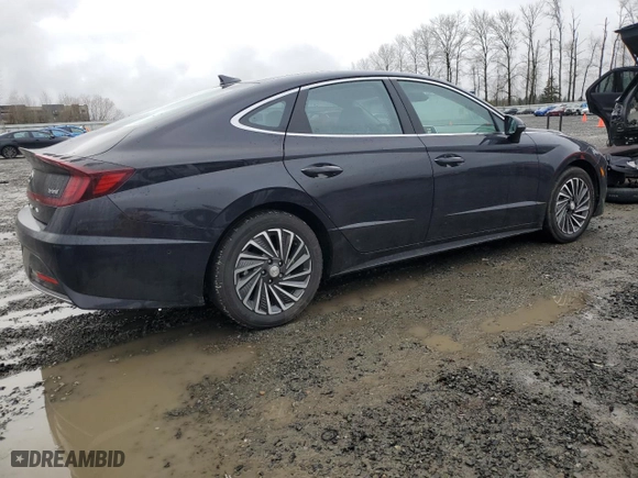 2023 Hyundai Sonata Hybrid Limited with VIN KMHL54JJ2PA055708, listed as a Copart auction lot 45769345 with 32,444 mi miles and Salvage Title. Bid and sale history available at carsss.com. Image 3.