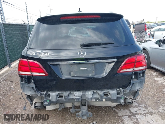 2016 Mercedes-Benz GLE 350 z VIN 4JGDA5JB2GA715549, wystawiony jako IAAI lot #42024204 z przebiegiem 119 968 mil mil oraz . Historia ofert i sprzedaży dostępna na DreamBid. Obrazek 17.