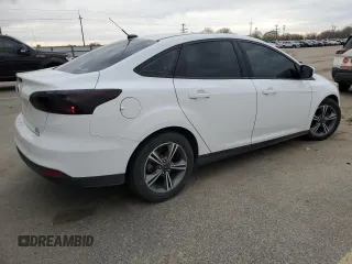 2018 Ford Focus SE with VIN 1FADP3FE5JL230334, listed as a Copart auction lot 50656965 with 91,272 mi miles and Salvage Title. Bid and sale history available at carsss.com. Image 3.