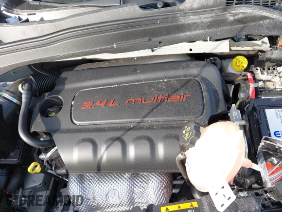 2021 Jeep Renegade Latitude with VIN ZACNJCBB6MPM80996, listed as a IAAI auction lot 41676526 with Not Provided miles. Bid and sale history available at carsss.com. Image 10.