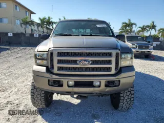 2005 Ford Excursion Limited с VIN 1FMNU43S55EB45717, выставлен на аукционе Copart как лот 47035815 с пробегом 140 723 миль миль и Списание • Salvage title. История ставок и продаж доступна на DreamBid. Изображение 5.