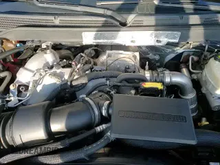 2017 Chevrolet Silverado 3500HD High Country с VIN 1GC4K1EY7HF227968, выставлен на аукционе Copart как лот 84452105 с пробегом 120 271 миль миль и Списание • Salvage title. История ставок и продаж доступна на DreamBid. Изображение 13.