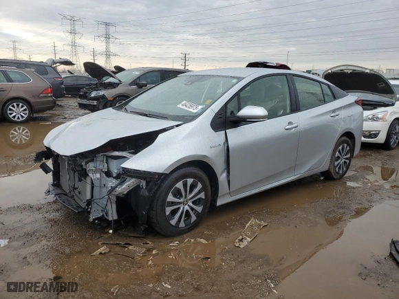 2022 Toyota Prius LE with VIN JTDL9MFU5N3032341, listed as a Copart auction lot 46426975 with 25,891 mi miles and Salvage Title. Bid and sale history available at carsss.com. Image 1.