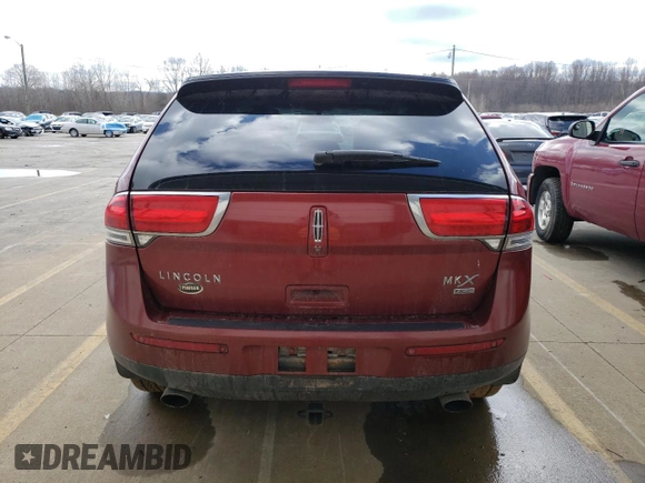 2014 Lincoln MKX with VIN 2LMDJ8JK0EBL07672, listed as a Copart auction lot 47762235 with 121,178 mi miles and Salvage Title. Bid and sale history available at DreamBid. Image 6.