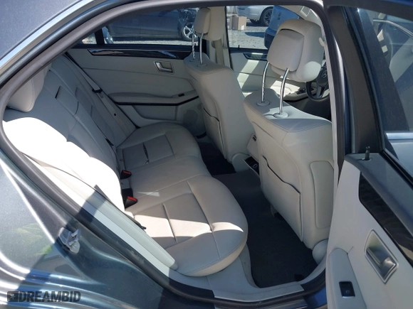 2016 Mercedes-Benz E-Class E 350 Sport with VIN WDDHF5KB5GB226231, listed as a IAAI auction lot 41681850 with 88,221 mi miles. Bid and sale history available at carsss.com. Image 8.