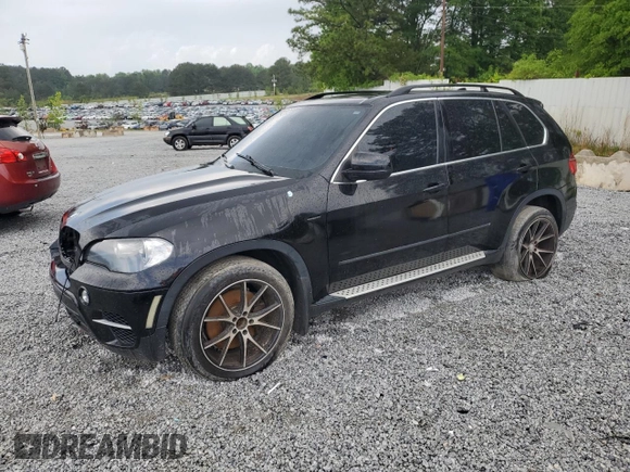 2013 BMW X5 xDrive50i with VIN 5UXZV8C55DL899584, listed as a Copart auction lot 54257745 with 111,367 mi miles and Clean title. Bid and sale history available at DreamBid. Image 1.