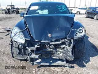 2013 Porsche Cayenne с VIN WP1AA2A21DLA02081, выставлен на аукционе IAAI как лот 42559417 с пробегом 81 413 миль миль и . История ставок и продаж доступна на DreamBid. Изображение 6.