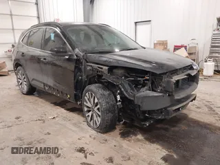 2020 Ford Escape Titanium z VIN 1FMCU9J95LUB09095, wystawiony jako IAAI lot #41648235 z przebiegiem 68 474 mil mil oraz . Historia ofert i sprzedaży dostępna na DreamBid. Obrazek 1.