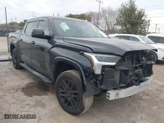 2024 Toyota Tundra 4WD SR5 with VIN 5TFLA5DB6RX170838, listed as a IAAI auction lot 41368501 with 21,918 mi miles. Bid and sale history available at carsss.com. Image 1.