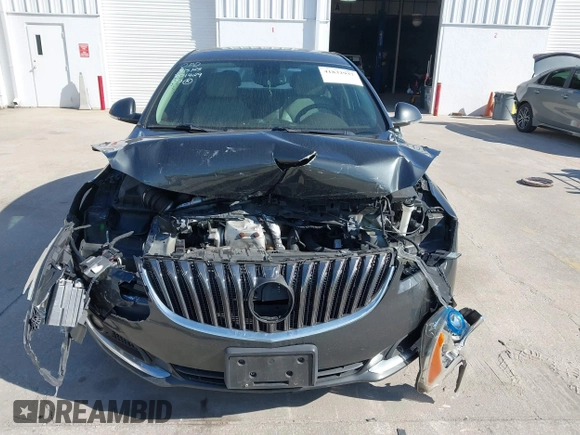 2014 Buick Regal with VIN 2G4GK5EX1E9261240, listed as a IAAI auction lot 41832937 with 118,211 mi miles. Bid and sale history available at carsss.com. Image 12.