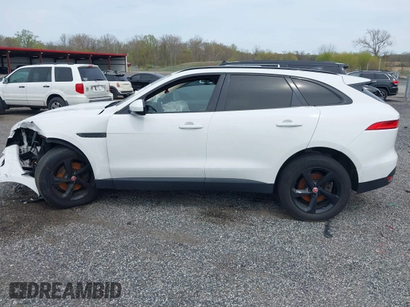 2020 Jaguar F-Pace 30t Prestige with VIN SADCK2GX7LA647309, listed as a IAAI auction lot 41929282 with 118,173 mi miles and . Bid and sale history available at DreamBid. Image 15.