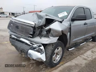 2012 Toyota Tundra z VIN 5TFRY5F18CX121917, wystawiony jako IAAI lot #41475681 z przebiegiem 166 507 mil mil oraz . Historia ofert i sprzedaży dostępna na DreamBid. Obrazek 6.