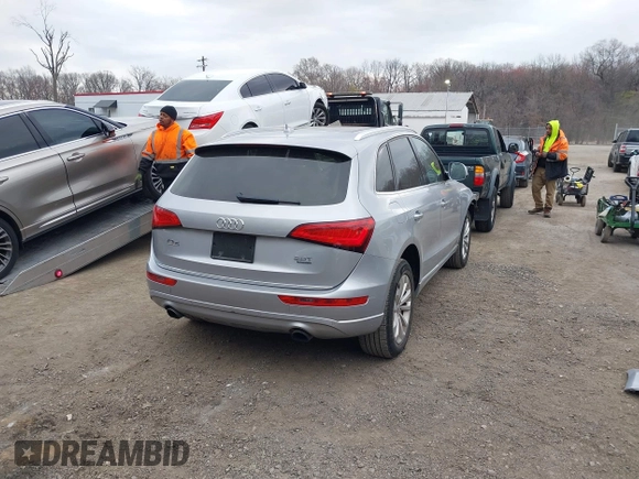 2016 Audi Q5 Premium Plus with VIN WA1L2AFP2GA090770, listed as a IAAI auction lot 41905423 with 252,304 mi miles. Bid and sale history available at carsss.com. Image 4.