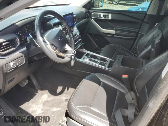 2021 Ford Explorer XLT with VIN 1FMSK7DH0MGA37215, listed as a Copart auction lot 48119975 with 80,424 mi miles and Salvage Title. Bid and sale history available at DreamBid. Image 7.