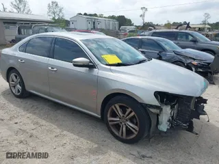 2014 Volkswagen Passat SE w/Sunroof with VIN 1VWBS7A32EC082630, listed as a IAAI auction lot 41944848 with 149,363 mi miles. Bid and sale history available at carsss.com. Image 1.