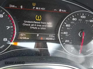 2015 Audi A6 Premium Plus z VIN WAUGFAFC0FN026501, wystawiony jako IAAI lot #40129539 z przebiegiem 48 269 mil mil oraz . Historia ofert i sprzedaży dostępna na DreamBid. Obrazek 7.