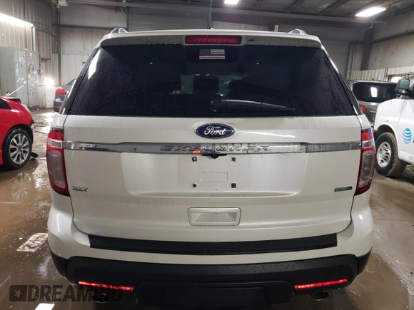 2013 Ford Explorer XLT with VIN 1FM5K8D81DGC93818, listed as a Copart auction lot 50169925 with 124,111 mi miles and Salvage Title. Bid and sale history available at DreamBid. Image 6.