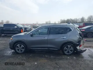 2018 Nissan Rogue SV with VIN 5N1AT2MT1JC825830, listed as a IAAI auction lot 41464716 with 152,346 mi miles and . Bid and sale history available at carsss.com. Image 14.