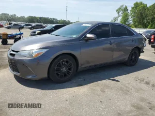 2015 Toyota Camry XLE z VIN 4T1BF1FK7FU970463, wystawiony jako Copart lot #55023935 z przebiegiem 164 270 mil mil oraz Szkoda całkowita • Salvage title. Historia ofert i sprzedaży dostępna na DreamBid. Obrazek 1.