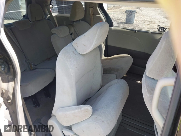 2017 Toyota Sienna LE Auto Access Seat with VIN 5TDKZ3DC5HS780672, listed as a IAAI auction lot 42048279 with 186,781 mi miles and . Bid and sale history available at DreamBid. Image 8.