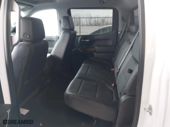 2019 Chevrolet Silverado 1500 LT with VIN 1GCPWCED3KZ215896, listed as a IAAI auction lot 41330797 with 117,972 mi miles. Bid and sale history available at carsss.com. Image 8.