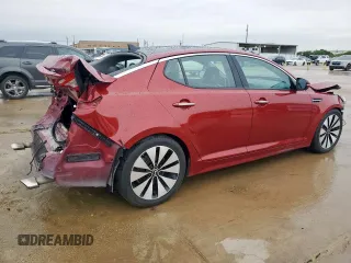 2011 Kia Optima SX z VIN KNAGR4A62B5127642, wystawiony jako Copart lot #55789135 z przebiegiem 185 057 mil mil oraz Szkoda całkowita • Salvage title. Historia ofert i sprzedaży dostępna na DreamBid. Obrazek 3.