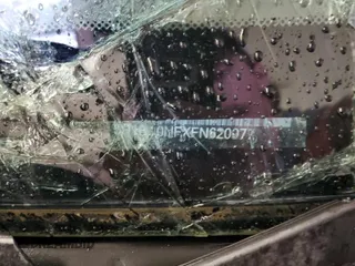 2015 Nissan Armada Platinum z VIN 5N1BA0NFXFN620977, wystawiony jako Copart lot #47793445 z przebiegiem 172 514 mil mil oraz Szkoda całkowita • Salvage title. Historia ofert i sprzedaży dostępna na DreamBid. Obrazek 14.