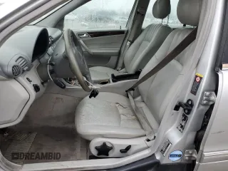 2005 Mercedes-Benz C 240 with VIN WDBRF61J85F614572, listed as a Copart auction lot 43930275 with 147,548 mi miles and Clean Title. Bid and sale history available at DreamBid. Image 7.