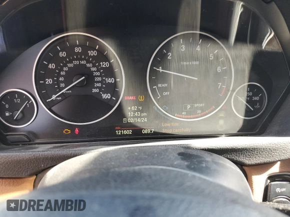 2012 BMW 3 Series 335i z VIN WBA3A9C5XCF270499, wystawiony jako Copart lot #73593204 z przebiegiem 121 602 mil mil oraz Szkoda całkowita • Salvage title. Historia ofert i sprzedaży dostępna na DreamBid. Obrazek 9.