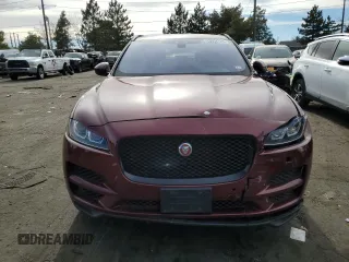 2017 Jaguar F-Pace 20d Premium with VIN SADCJ2BN8HA099515, listed as a Copart auction lot 43664725 with 111,386 mi miles and Salvage Title. Bid and sale history available at DreamBid. Image 5.