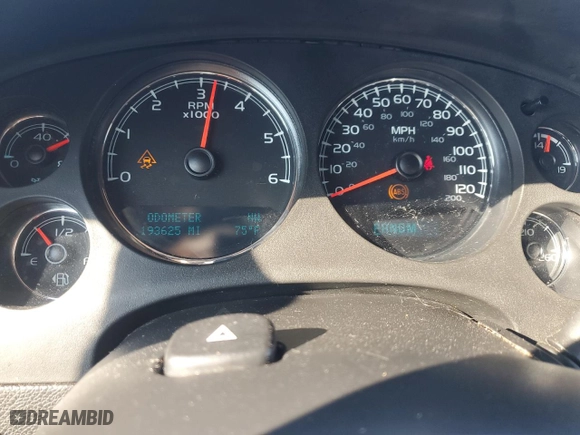 2011 Chevrolet Avalanche LTZ with VIN 3GNMCGE02BG335552, listed as a Copart auction lot 46459715 with 193,625 mi miles and Salvage Title. Bid and sale history available at carsss.com. Image 9.
