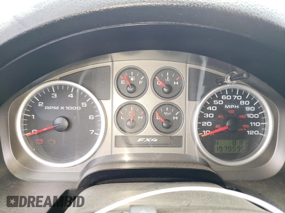 2005 Ford F-150 XLT with VIN 1FTPW14585KD49122, listed as a Copart auction lot 49312163 with 197,995 mi miles and Salvage Title. Bid and sale history available at carsss.com. Image 9.