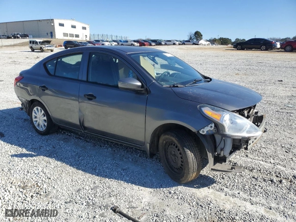 2017 Nissan Versa Sedan S with VIN 3N1CN7AP1HL887161, listed as a Copart auction lot 88011125 with NaN miles and Salvage Title. Bid and sale history available at carsss.com. Image 4.