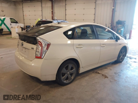 2013 Toyota Prius One with VIN JTDKN3DU7D5625142, listed as a IAAI auction lot 41867328 with 192,827 mi miles. Bid and sale history available at carsss.com. Image 4.