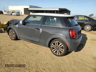 2020 MINI Hardtop Cooper S z VIN WMWXR5C04L2M16068, wystawiony jako Copart lot #53107645 z przebiegiem 43 810 mil mil oraz Szkody całkowita. Historia ofert i sprzedaży dostępna na DreamBid. Obrazek 2.
