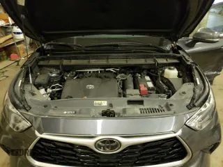 2020 Toyota Highlander LE with VIN 5TDBZRBH5LS005069, listed as a Copart auction lot 38469033 with 25,589 mi miles and . Bid and sale history available at DreamBid. Image 13.