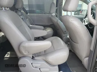 2019 Toyota Sienna LE Auto Access Seat with VIN 5TDKZ3DC8KS017634, listed as a Copart auction lot 52902315 with 109,184 mi miles and Salvage title. Bid and sale history available at DreamBid. Image 11.