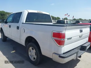 2012 Ford F-150 XL z VIN 1FTFW1EF8CFA21675, wystawiony jako IAAI lot #42772906 z przebiegiem 285 742 mil mil oraz . Historia ofert i sprzedaży dostępna na DreamBid. Obrazek 3.
