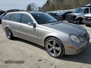 2005 Mercedes-Benz E 320 with VIN WDBUH65J15A653807, listed as a Copart auction lot 49731935 with 206,809 mi miles and Salvage Title. Bid and sale history available at DreamBid. Image 4.