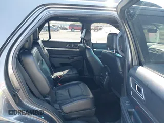 2016 Ford Explorer Sport z VIN 1FM5K8GT7GGA34450, wystawiony jako IAAI lot #41971515 z przebiegiem 197 837 mil mil oraz . Historia ofert i sprzedaży dostępna na DreamBid. Obrazek 8.