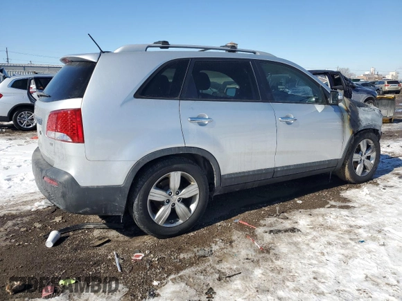2012 Kia Sorento EX with VIN 5XYKU3A64CG224209, listed as a Copart auction lot 46078525 with 0 mi miles and Salvage Title. Bid and sale history available at carsss.com. Image 3.