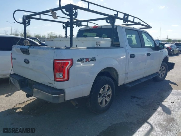 2015 Ford F-150 XLT with VIN 1FTEW1EF5FKE44186, listed as a IAAI auction lot 41622970 with 258,025 mi miles. Bid and sale history available at carsss.com. Image 4.